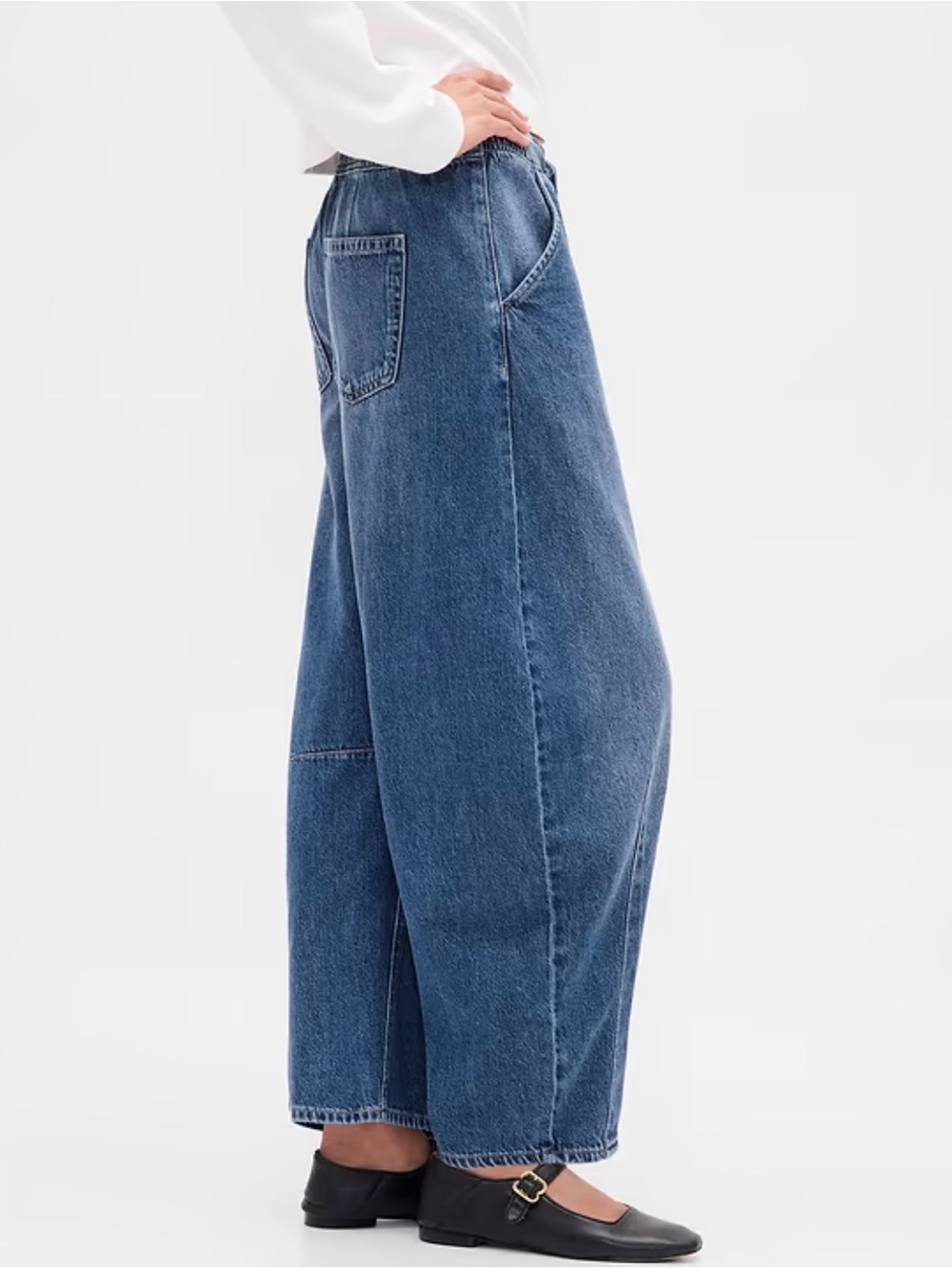 GAP Mid Rise UltraSoft Easy Horseshoe Jeans Medium Indigo Size SMALL PETITE - Picture 2 of 5